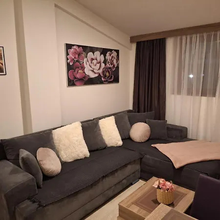 公寓 L6 & P90 Milmari